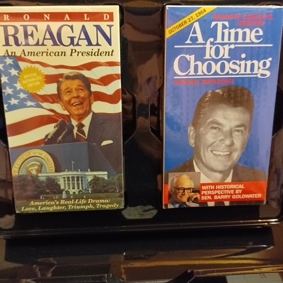 Ronald Reagan A Tribute Collectible VHS And Cassette Library, Numbered Ltd. Edt. - Picture 4 of 6